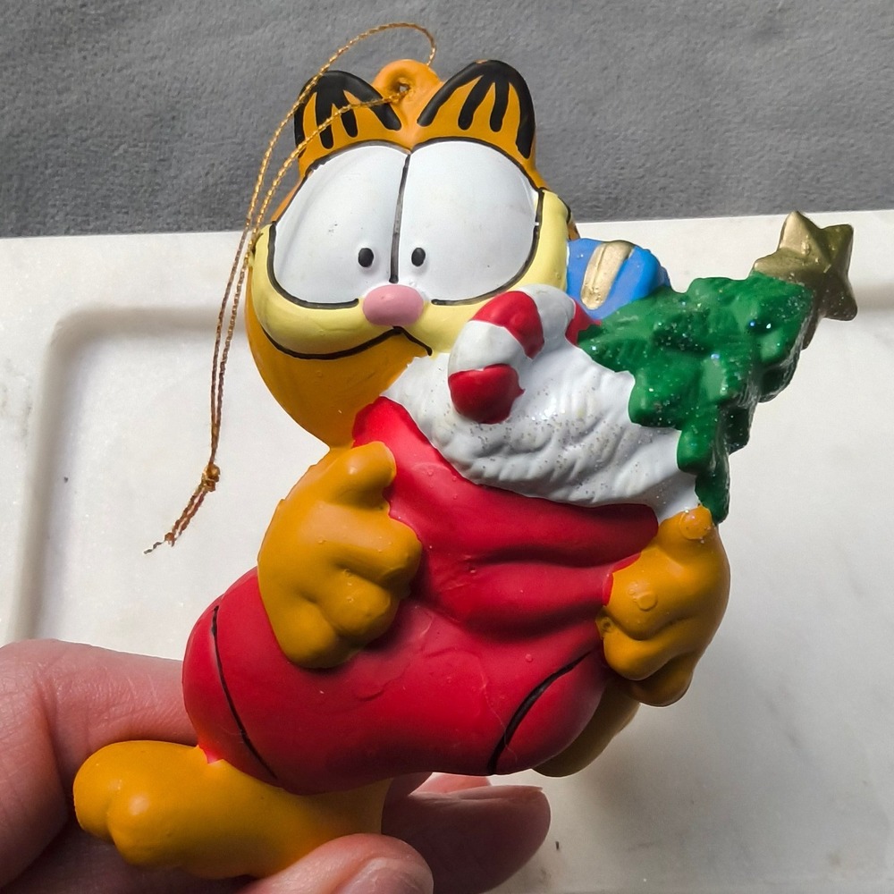 Paws Garfield with Red Stocking Ornament